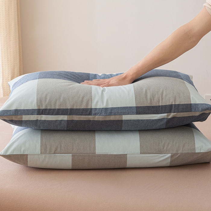 91家纺网 家纺一手货源 找家纺 芬晴家纺 2025新款A类全棉色织防水枕套系列 防水-蓝大格