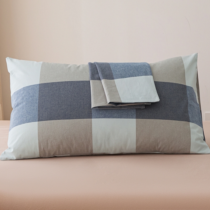 91家纺网 家纺一手货源 找家纺 芬晴家纺 2025新款A类全棉色织防水枕套系列 防水-蓝大格