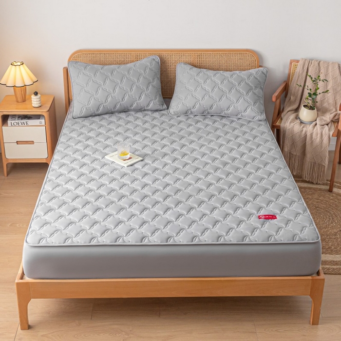 91家纺网 家纺一手货源 找家纺 芬晴家纺 2025新款母婴级大豆防水床笠-马丁-风车 风车-星灰