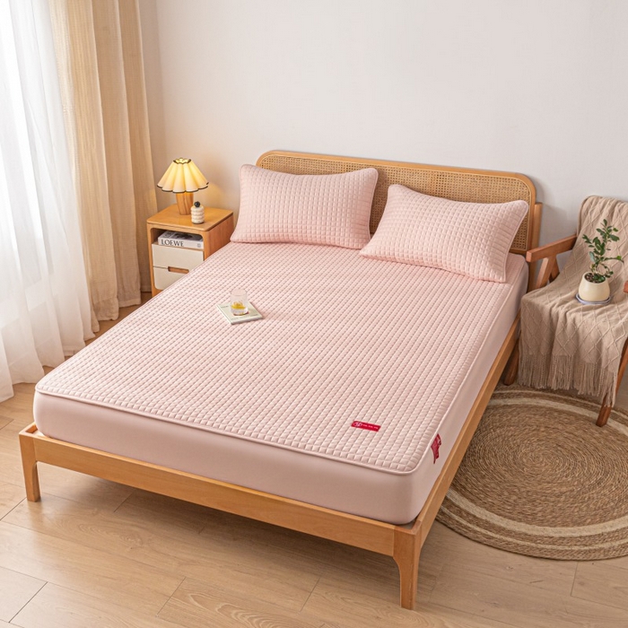 91家纺网 家纺一手货源 找家纺 芬晴家纺 2025新款母婴级大豆防水床笠-马丁-风车 马丁-豆沙粉