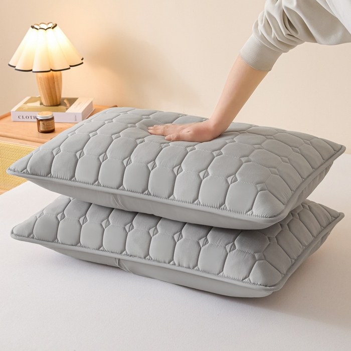 91家纺网 家纺一手货源 找家纺 芬晴家纺 2025新款A类母婴级防水枕套系列 简格-星灰