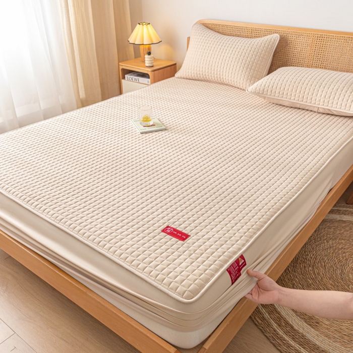 91家纺网 家纺一手货源 找家纺 芬晴家纺 2025新款母婴级大豆防水床笠-马丁-风车 马丁-卡其