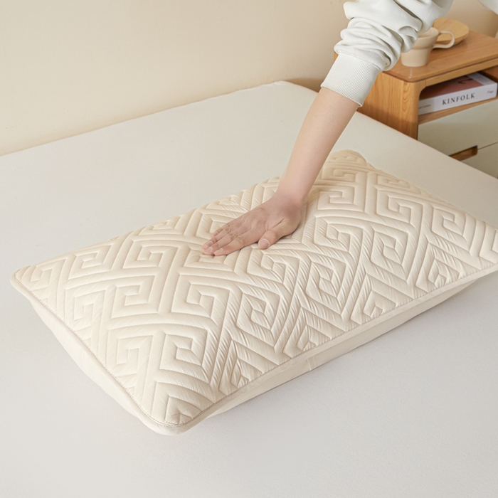 91家纺网 家纺一手货源 找家纺 芬晴家纺 2025新款A类母婴级防水枕套系列 流星-卡其