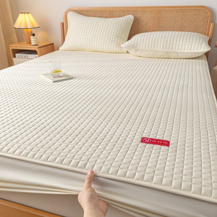 91家纺网 家纺一手货源 找家纺 芬晴家纺 2025新款母婴级大豆防水床笠-马丁-风车 马丁-米白