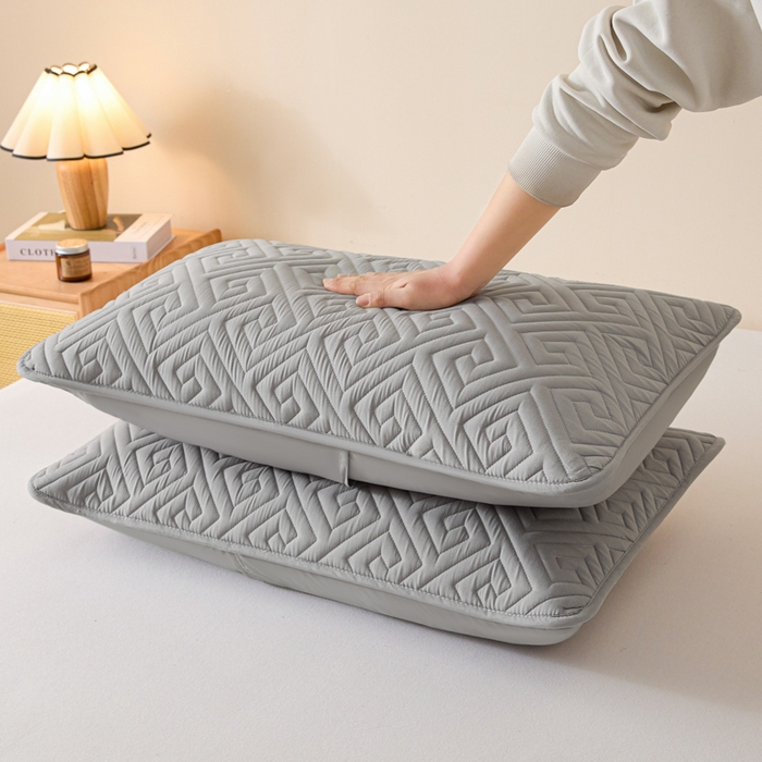 91家纺网 家纺一手货源 找家纺 芬晴家纺 2025新款A类母婴级防水枕套系列 流星-星灰