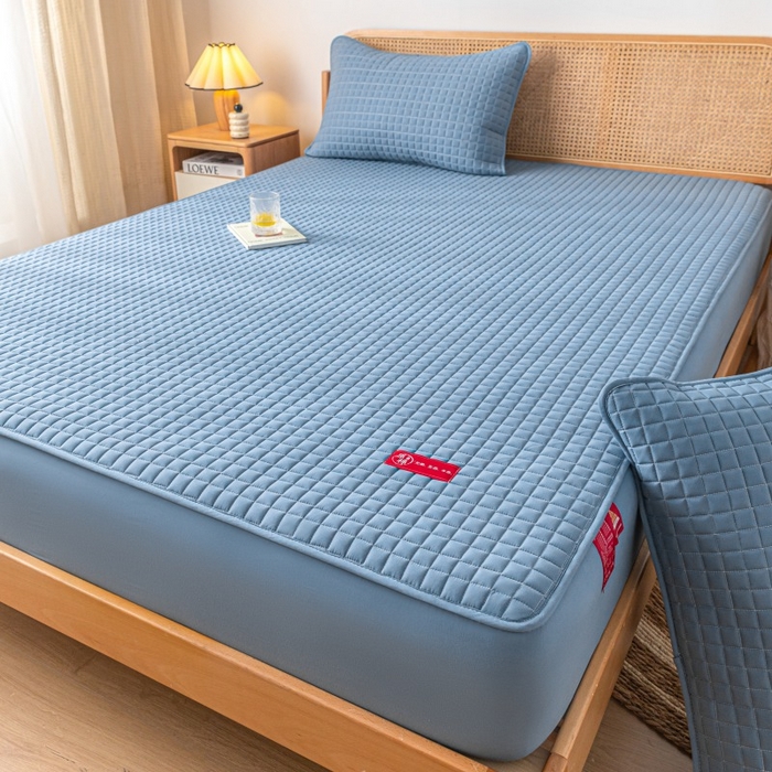 91家纺网 家纺一手货源 找家纺 芬晴家纺 2025新款母婴级大豆防水床笠-马丁-风车 马丁-雾蓝