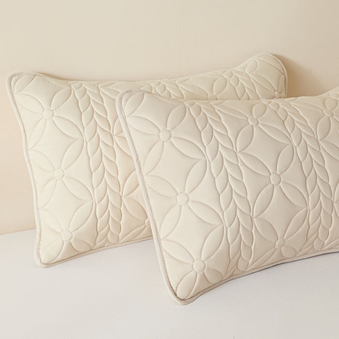 91家纺网 家纺一手货源 找家纺 芬晴家纺 2025新款A类母婴级防水枕套系列 叶语-卡其