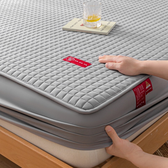 91家纺网 家纺一手货源 找家纺 芬晴家纺 2025新款母婴级大豆防水床笠-马丁-风车 马丁-星灰