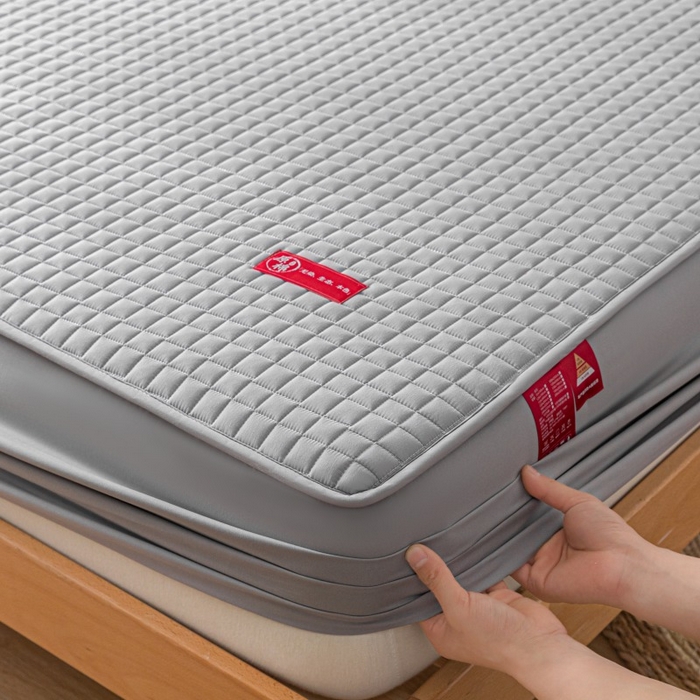 91家纺网 家纺一手货源 找家纺 芬晴家纺 2025新款母婴级大豆防水床笠-马丁-风车 马丁-星灰