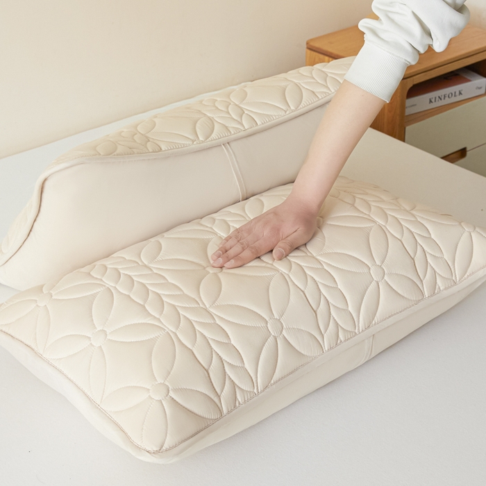 91家纺网 家纺一手货源 找家纺 芬晴家纺 2025新款A类母婴级防水枕套系列 叶语-卡其