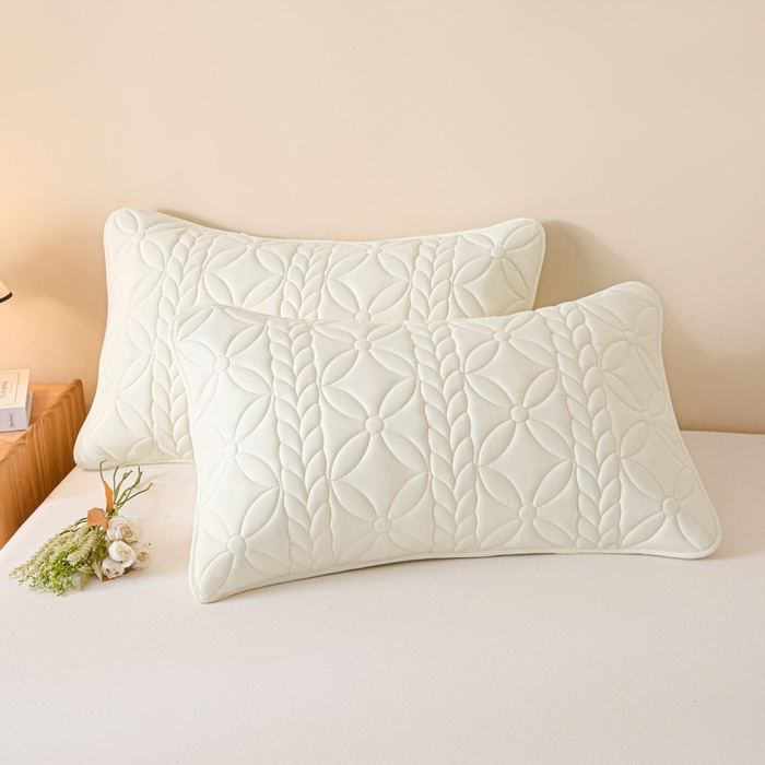 芬晴家纺 2025新款A类母婴级防水枕套系列 叶语-米白