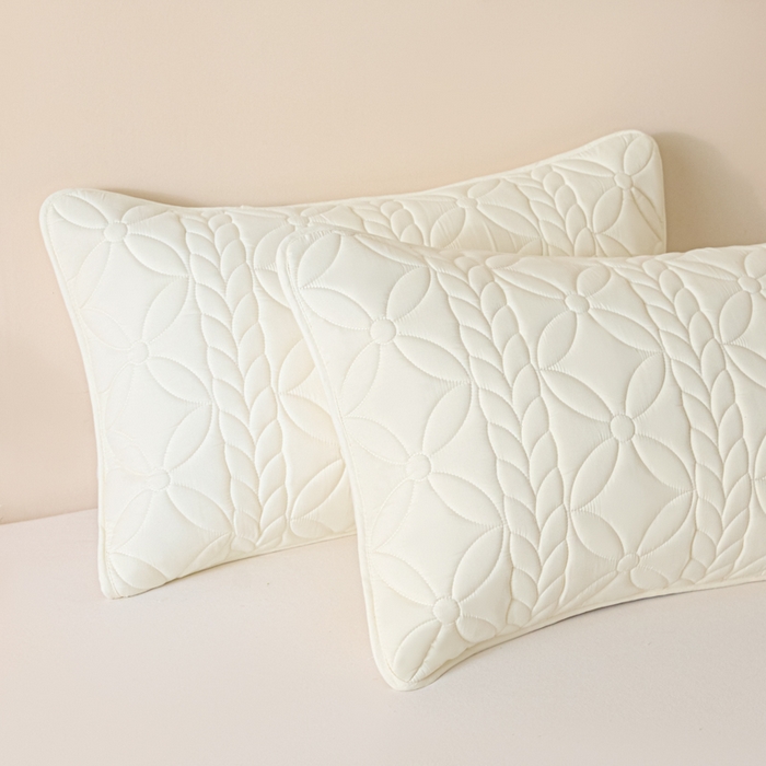 91家纺网 家纺一手货源 找家纺 芬晴家纺 2025新款A类母婴级防水枕套系列 叶语-米白