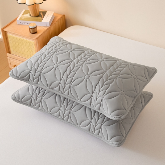 91家纺网 家纺一手货源 找家纺 芬晴家纺 2025新款A类母婴级防水枕套系列 叶语-星灰