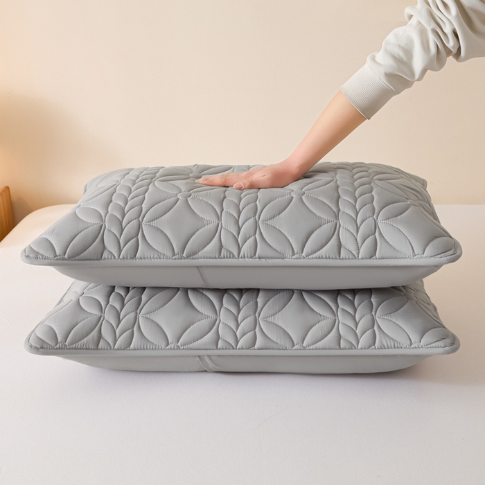 91家纺网 家纺一手货源 找家纺 芬晴家纺 2025新款A类母婴级防水枕套系列 叶语-星灰