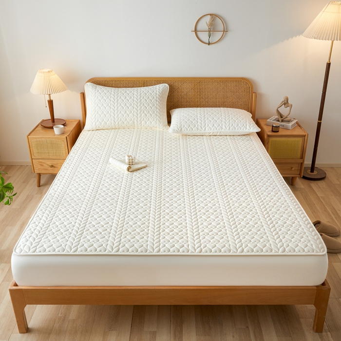 91家纺网 家纺一手货源 找家纺 （总）芬晴家纺 2025新款A类母婴级大豆防水夹棉床笠系列-约定-心动-繁花