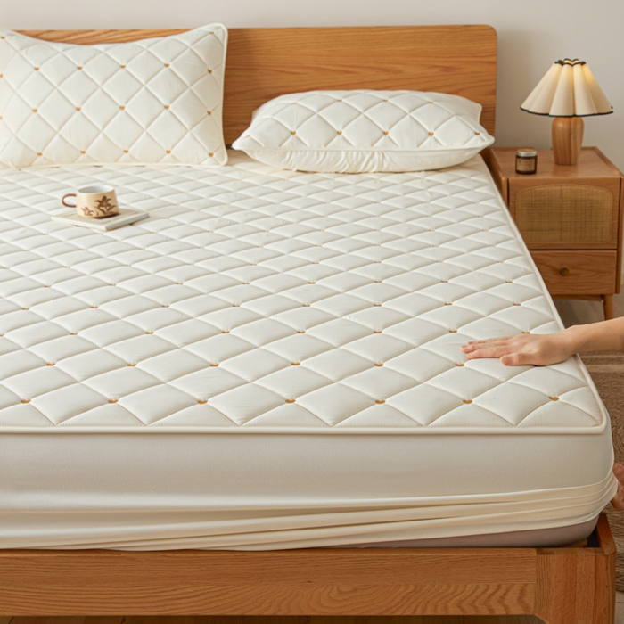 91家纺网 家纺一手货源 找家纺 芬晴家纺 2025新款A类母婴级大豆防水夹棉床笠-简爱-空间 简爱-米白