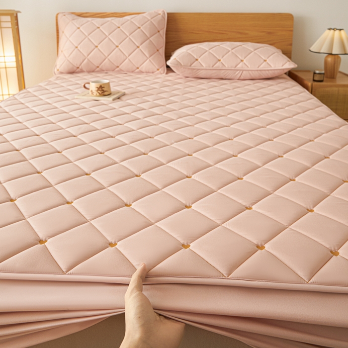 91家纺网 家纺一手货源 找家纺 芬晴家纺 2025新款A类母婴级大豆防水夹棉床笠-简爱-空间 简爱-豆沙粉