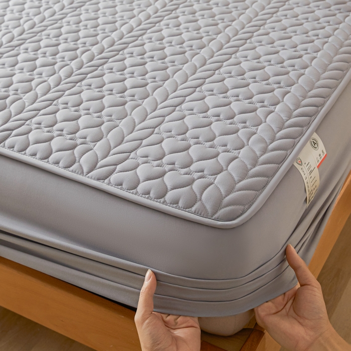 91家纺网 家纺一手货源 找家纺 （总）芬晴家纺 2025新款A类母婴级大豆防水夹棉床笠系列-约定-心动-繁花