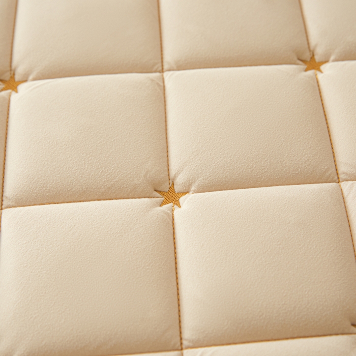 91家纺网 家纺一手货源 找家纺 芬晴家纺 2025新款A类母婴级大豆防水夹棉床笠-简爱-空间 空间-卡其