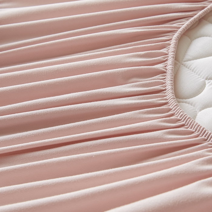 91家纺网 家纺一手货源 找家纺 芬晴家纺 2025新款A类母婴级大豆防水夹棉床笠系列-约定-心动-繁花 繁花-豆沙粉