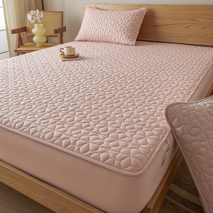 91家纺网 家纺一手货源 找家纺 芬晴家纺 2025新款A类母婴级大豆防水夹棉床笠系列-约定-心动-繁花 繁花-豆沙粉