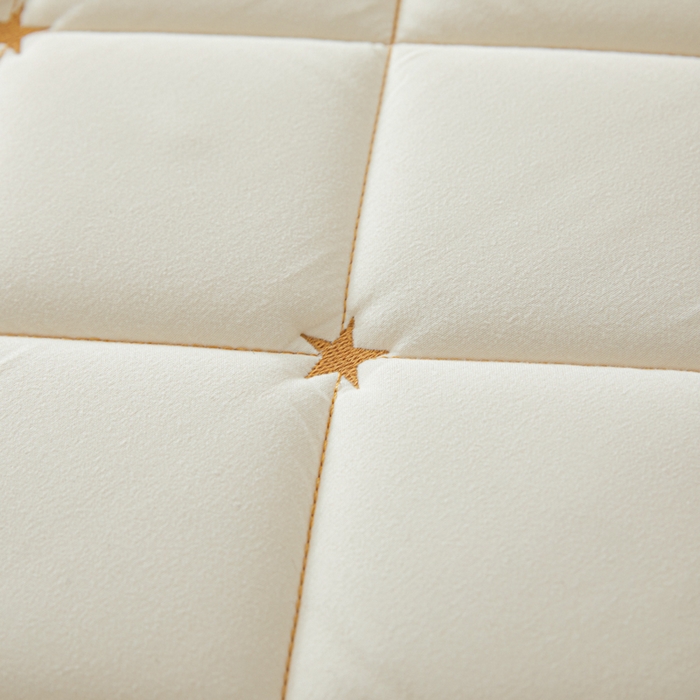 91家纺网 家纺一手货源 找家纺 芬晴家纺 2025新款A类母婴级大豆防水夹棉床笠-简爱-空间 空间-米白