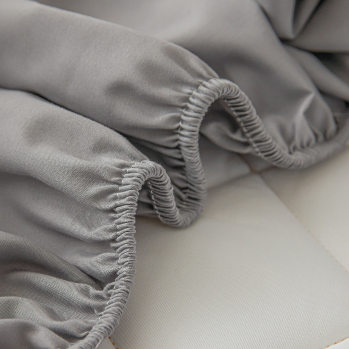 91家纺网 家纺一手货源 找家纺 芬晴家纺 2025新款A类母婴级大豆防水夹棉床笠-简爱-空间 空间-星灰