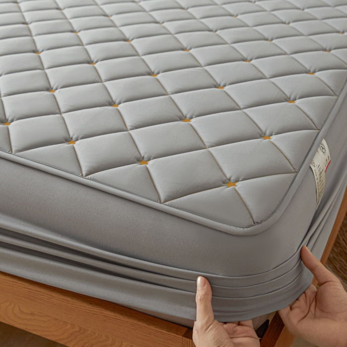 91家纺网 家纺一手货源 找家纺 芬晴家纺 2025新款A类母婴级大豆防水夹棉床笠-简爱-空间 空间-星灰