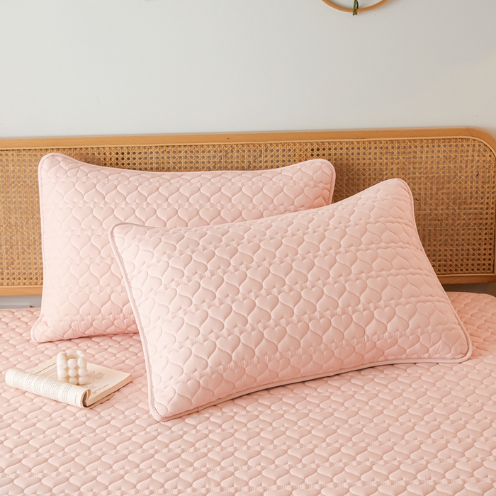 91家纺网 家纺一手货源 找家纺 芬晴家纺 2025新款A类母婴级大豆防水夹棉床笠系列-约定-心动-繁花 心动-豆沙粉