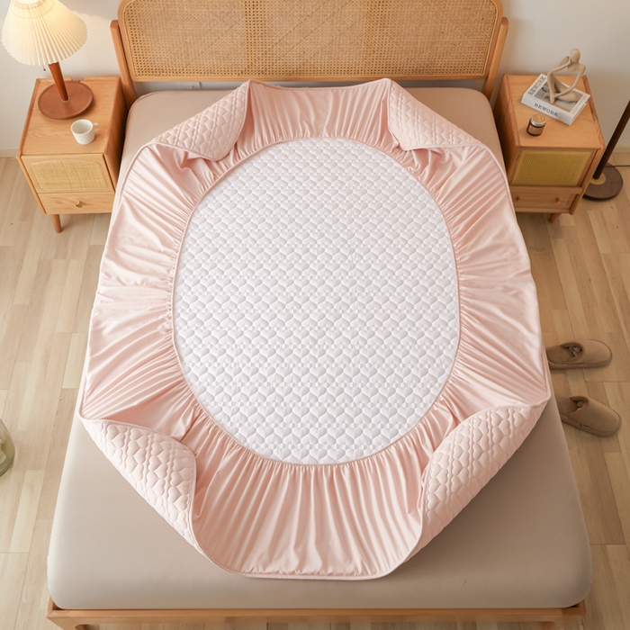 91家纺网 家纺一手货源 找家纺 芬晴家纺 2025新款A类母婴级大豆防水夹棉床笠系列-约定-心动-繁花 心动-豆沙粉