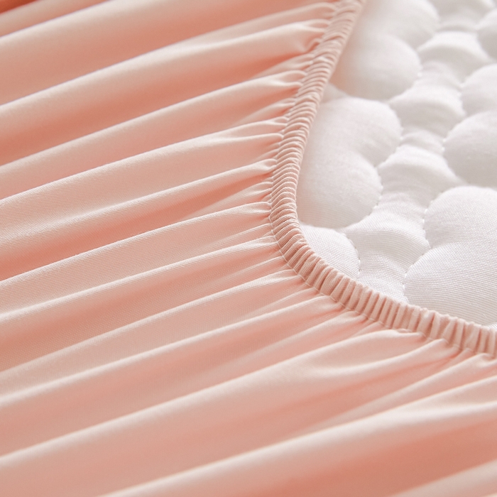 91家纺网 家纺一手货源 找家纺 芬晴家纺 2025新款A类母婴级大豆防水夹棉床笠系列-约定-心动-繁花 心动-豆沙粉