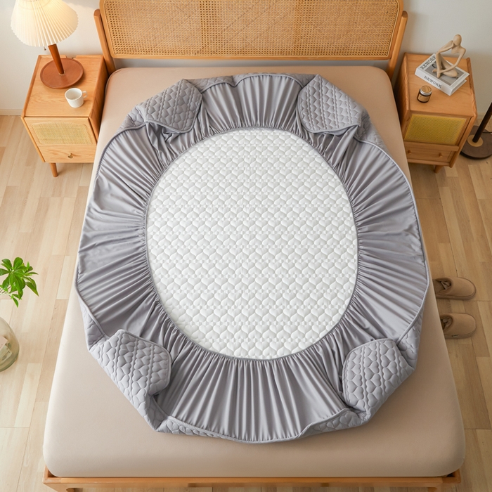 91家纺网 家纺一手货源 找家纺 芬晴家纺 2025新款A类母婴级大豆防水夹棉床笠系列-约定-心动-繁花 心动-星灰