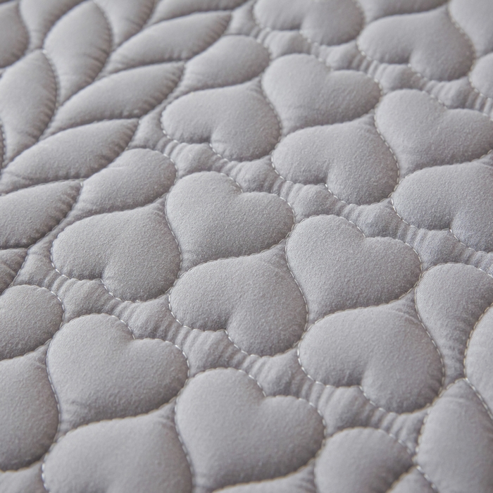 91家纺网 家纺一手货源 找家纺 芬晴家纺 2025新款A类母婴级大豆防水夹棉床笠系列-约定-心动-繁花 约定-星灰