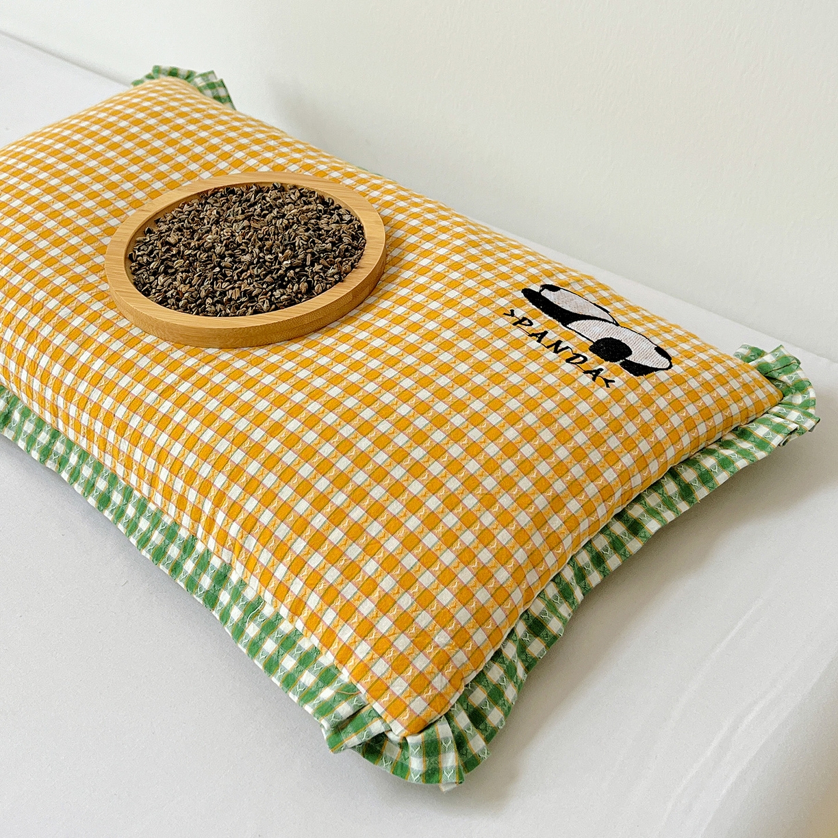 91家纺网 家纺一手货源 找家纺 （总）梦莱家纺 2025春夏新款全棉双拼刺绣荞麦壳枕头pp棉枕芯