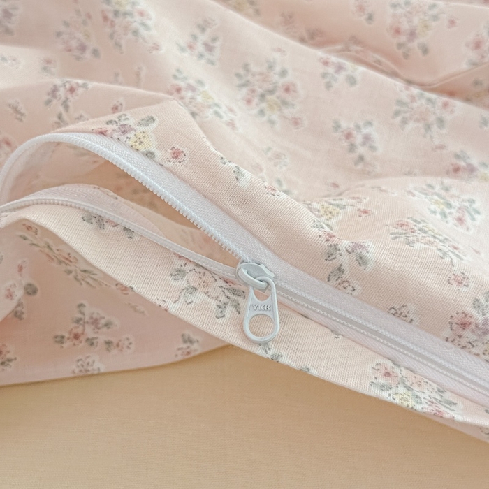 91家纺网 家纺一手货源 找家纺 芙绣家纺 2025新款A类全棉双层纱小清新印花单被套学生单被套单枕套 花间絮语