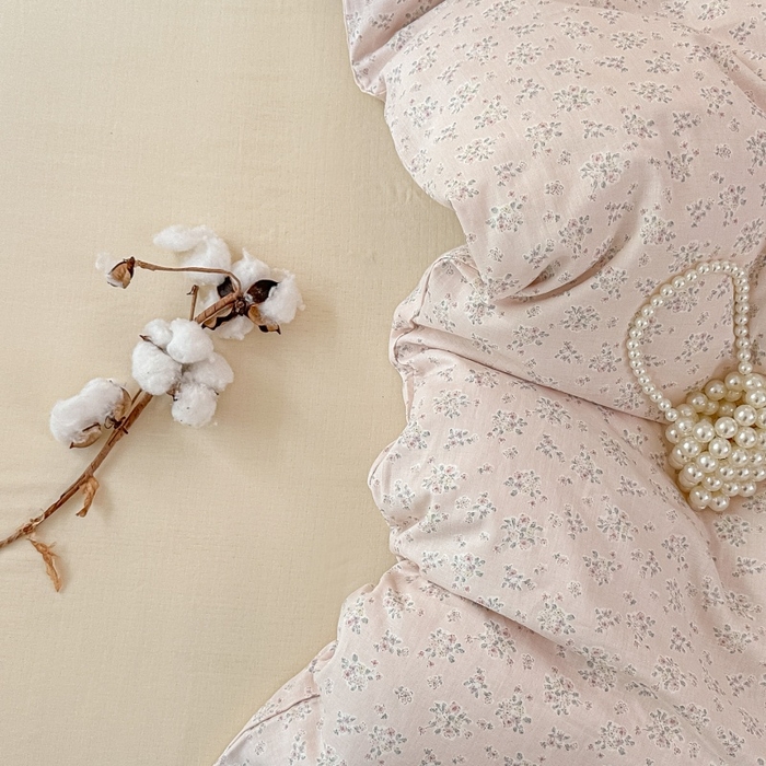 91家纺网 家纺一手货源 找家纺 芙绣家纺 2025新款A类全棉双层纱小清新印花单被套学生单被套单枕套 花间絮语