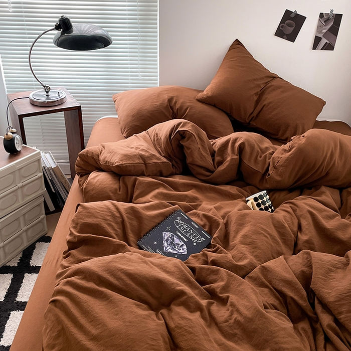 91家纺网 家纺一手货源 找家纺 优尚佳生活馆 2025新款ins风超柔褶皱亲肤磨毛水洗棉四件套纯色系列（风格二） 焦糖