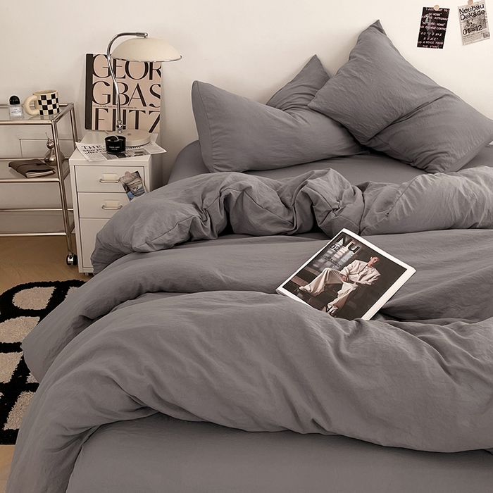 91家纺网 家纺一手货源 找家纺 优尚佳生活馆 2025新款ins风超柔褶皱亲肤磨毛水洗棉四件套纯色系列（风格一） 流光灰