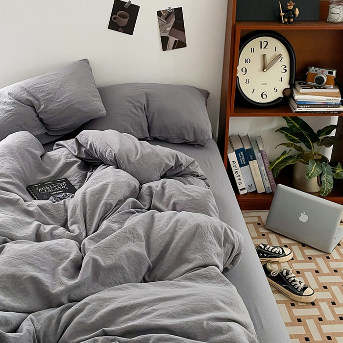 91家纺网 家纺一手货源 找家纺 优尚佳生活馆 2025新款ins风超柔褶皱亲肤磨毛水洗棉四件套纯色系列（风格二） 流光灰
