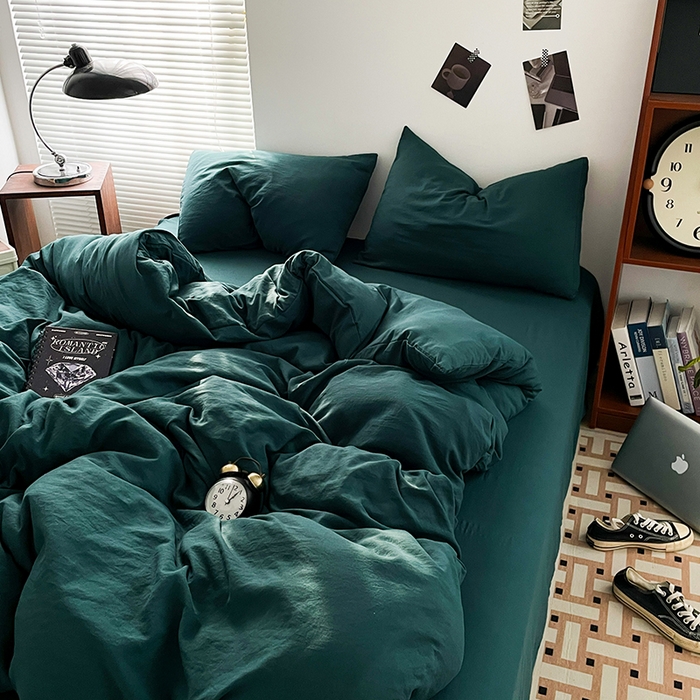 91家纺网 家纺一手货源 找家纺 优尚佳生活馆 2025新款ins风超柔褶皱亲肤磨毛水洗棉四件套纯色系列（风格二） 宝石绿