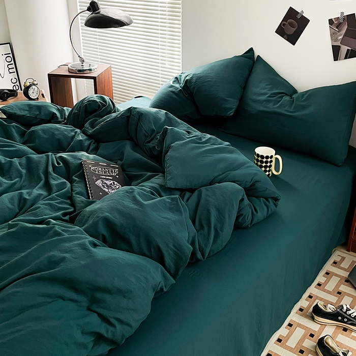 91家纺网 家纺一手货源 找家纺 优尚佳生活馆 2025新款ins风超柔褶皱亲肤磨毛水洗棉四件套纯色系列（风格二） 宝石绿