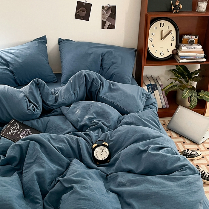 91家纺网 家纺一手货源 找家纺 优尚佳生活馆 2025新款ins风超柔褶皱亲肤磨毛水洗棉四件套纯色系列（风格二） 梵星蓝