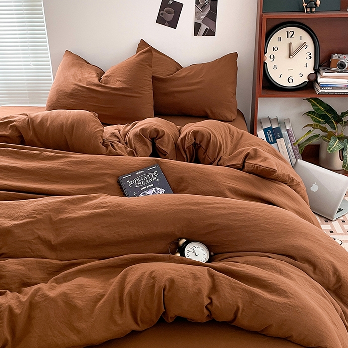 91家纺网 家纺一手货源 找家纺 优尚佳生活馆 2025新款ins风超柔褶皱亲肤磨毛水洗棉四件套纯色系列（风格二） 焦糖