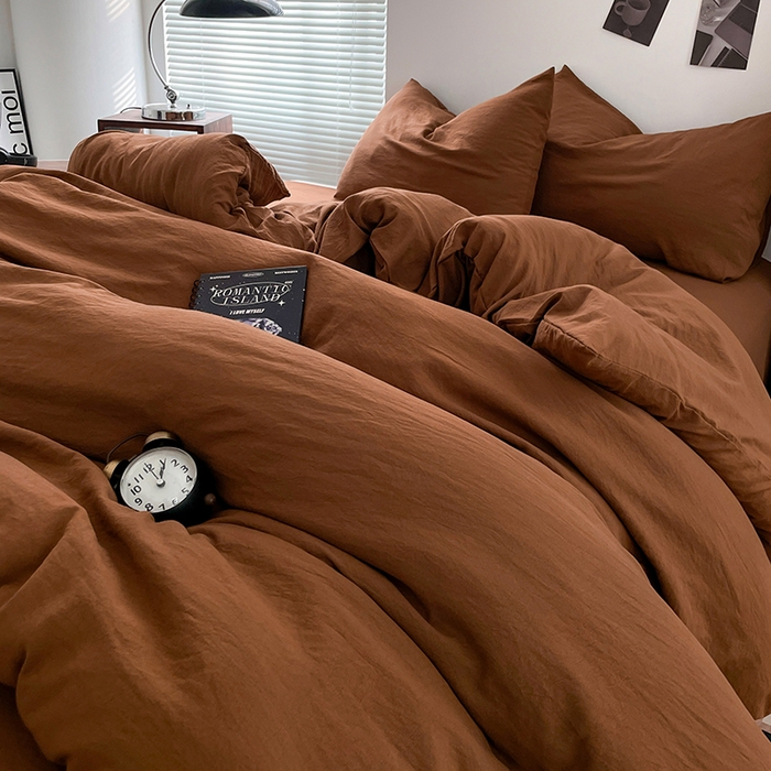 91家纺网 家纺一手货源 找家纺 优尚佳生活馆 2025新款ins风超柔褶皱亲肤磨毛水洗棉四件套纯色系列（风格二） 焦糖