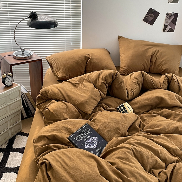 91家纺网 家纺一手货源 找家纺 优尚佳生活馆 2025新款ins风超柔褶皱亲肤磨毛水洗棉四件套纯色系列（风格二） 玛瑙黄