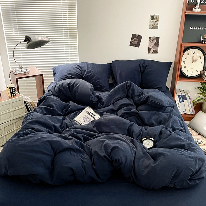 91家纺网 家纺一手货源 找家纺 优尚佳生活馆 2025新款ins风超柔褶皱亲肤磨毛水洗棉四件套纯色系列（风格二） 梦幻蓝