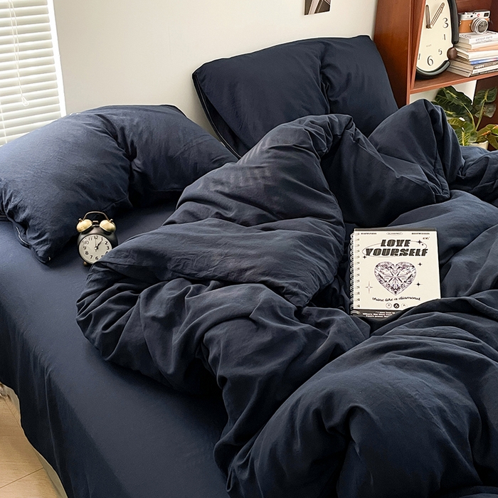 91家纺网 家纺一手货源 找家纺 优尚佳生活馆 2025新款ins风超柔褶皱亲肤磨毛水洗棉四件套纯色系列（风格二） 梦幻蓝