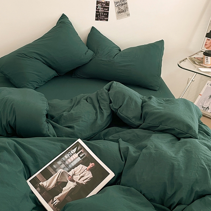91家纺网 家纺一手货源 找家纺 优尚佳生活馆 2025新款ins风超柔褶皱亲肤磨毛水洗棉四件套纯色系列（风格一） 宝石绿