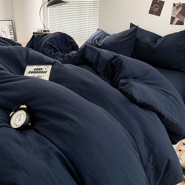 91家纺网 家纺一手货源 找家纺 优尚佳生活馆 2025新款ins风超柔褶皱亲肤磨毛水洗棉四件套纯色系列（风格二） 梦幻蓝