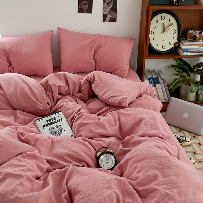 91家纺网 家纺一手货源 找家纺 优尚佳生活馆 2025新款ins风超柔褶皱亲肤磨毛水洗棉四件套纯色系列（风格二） 梦露粉